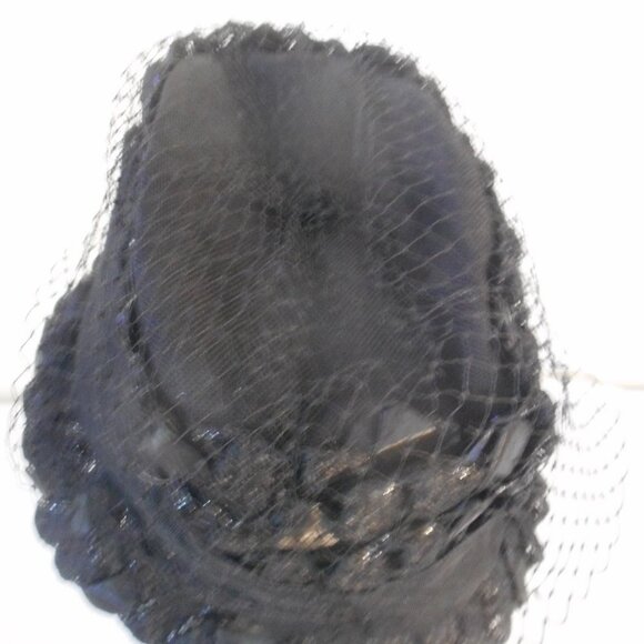 Vintage Women's Black Woven Bucket Hat with netting Union Made - Picture 3 of 6